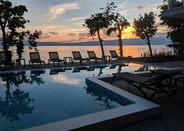 Golden Sunset Apartments